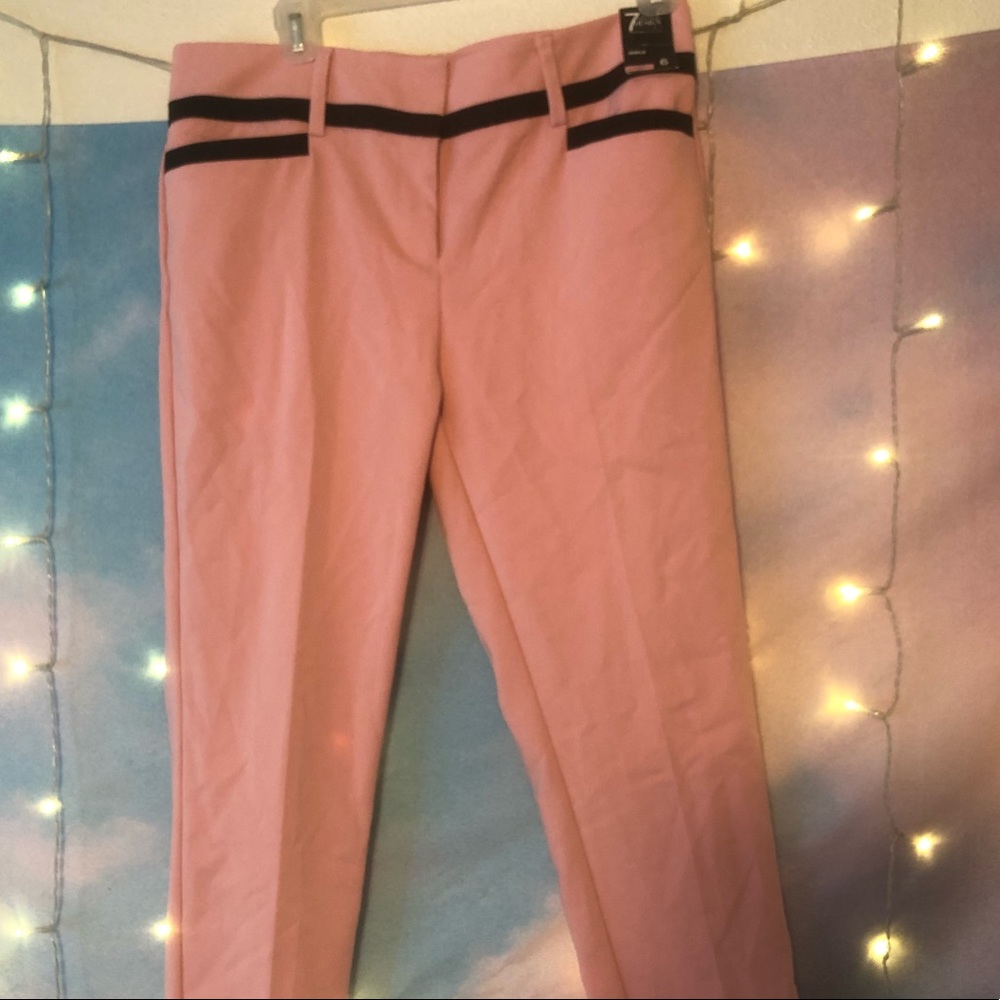 NY&Co Size 6 Pink and Black Ankle Pants